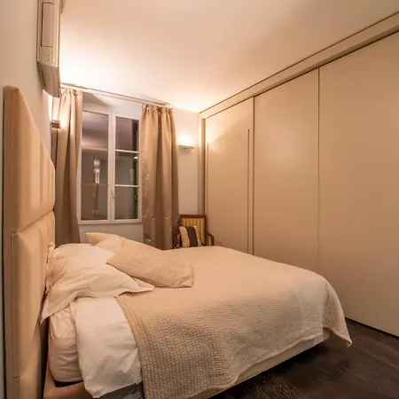 Apartment Balcon Du Port Saint-Tropez